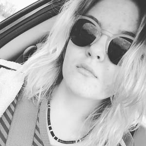 Meet your Posher, Jade